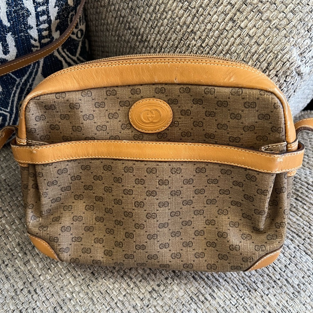 Gucci crossbody